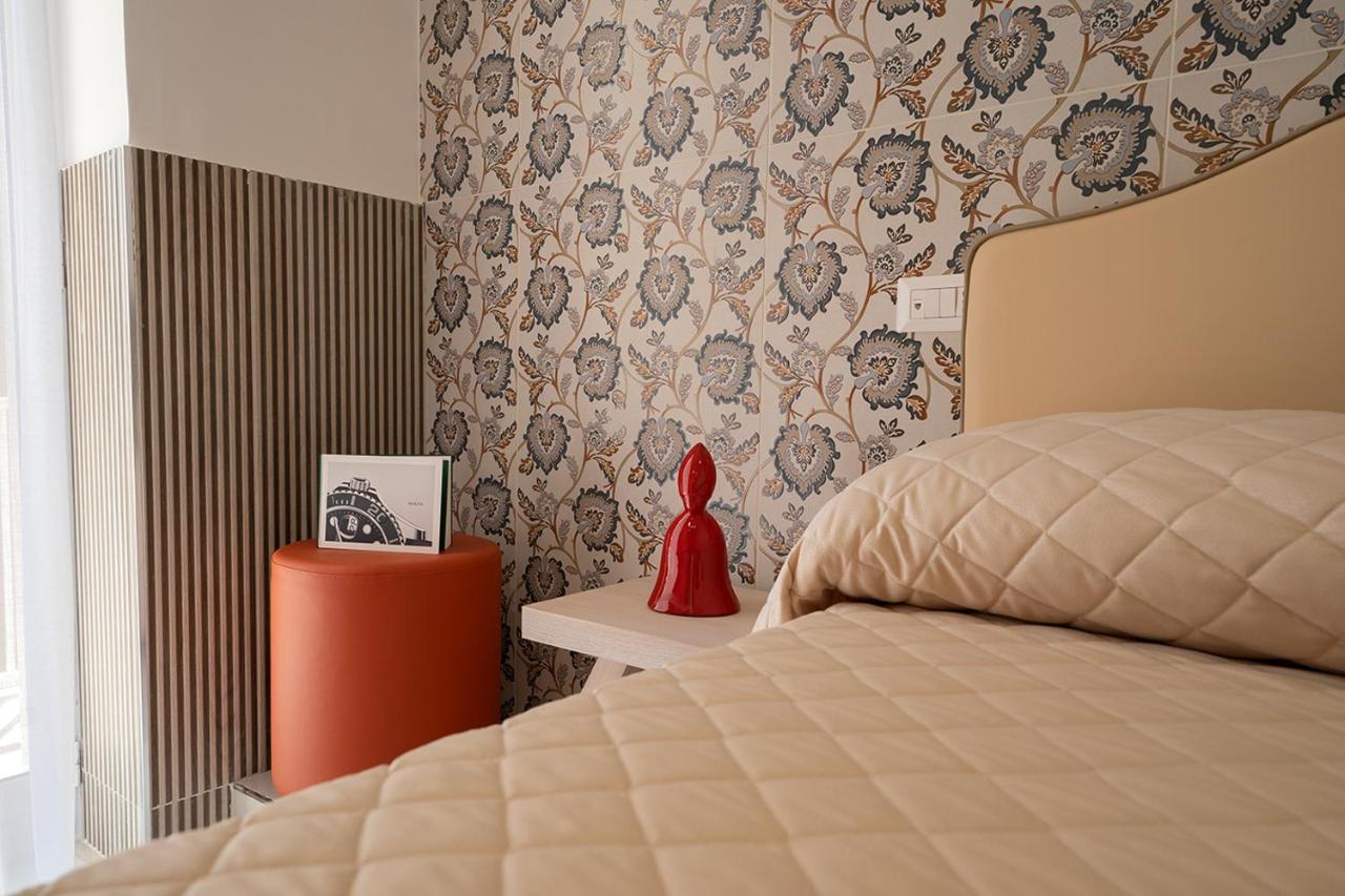 Cla.Pa H. Group - Dislocated Hospitality Hotell Neapel Exteriör bild