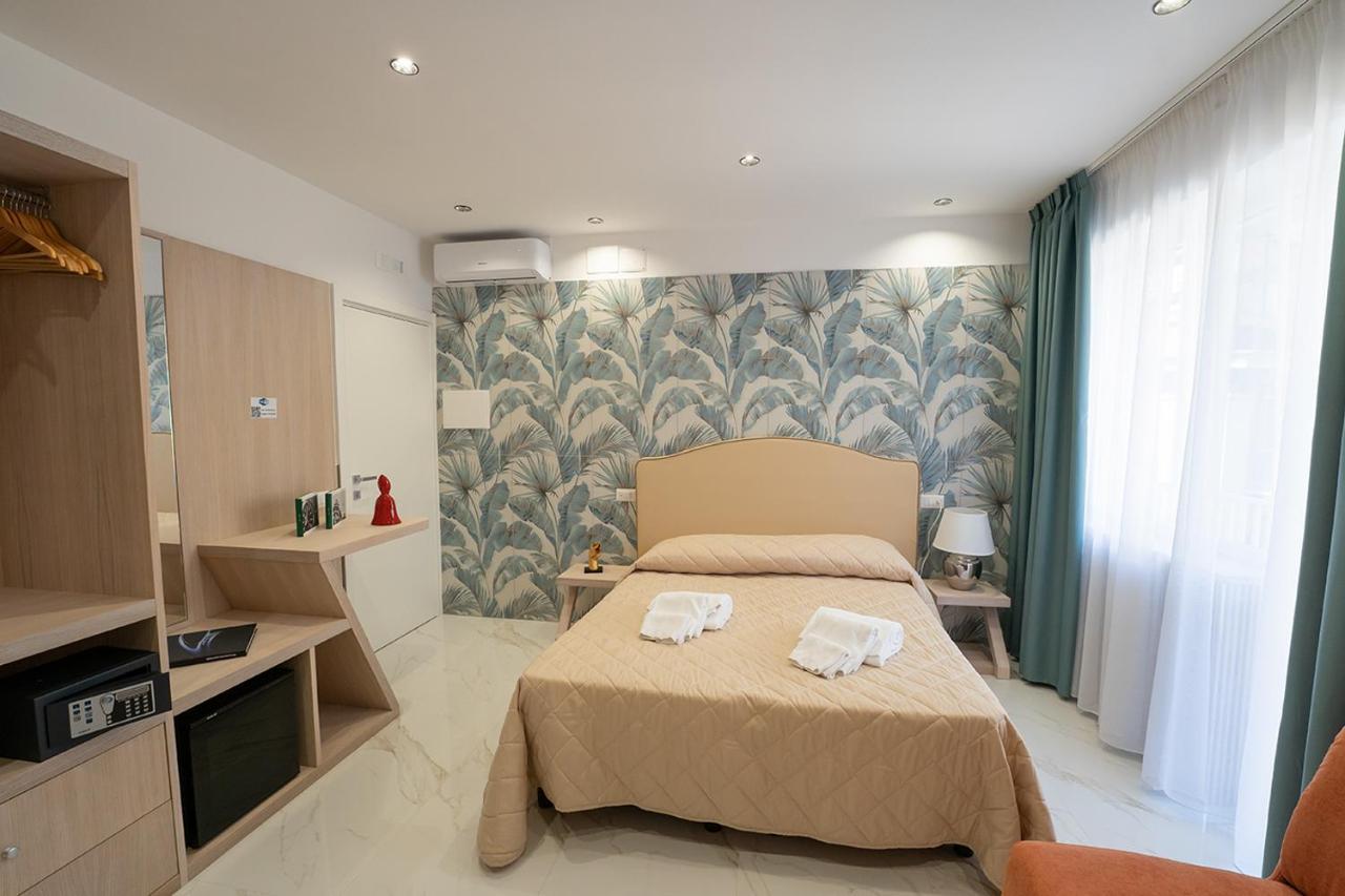 Cla.Pa H. Group - Dislocated Hospitality Hotell Neapel Exteriör bild