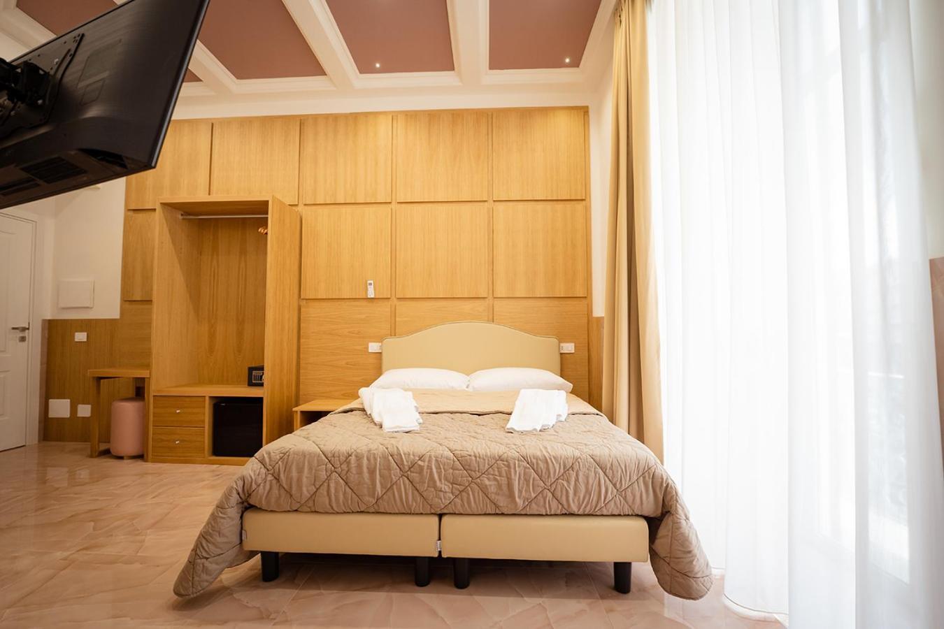 Cla.Pa H. Group - Dislocated Hospitality Hotell Neapel Exteriör bild